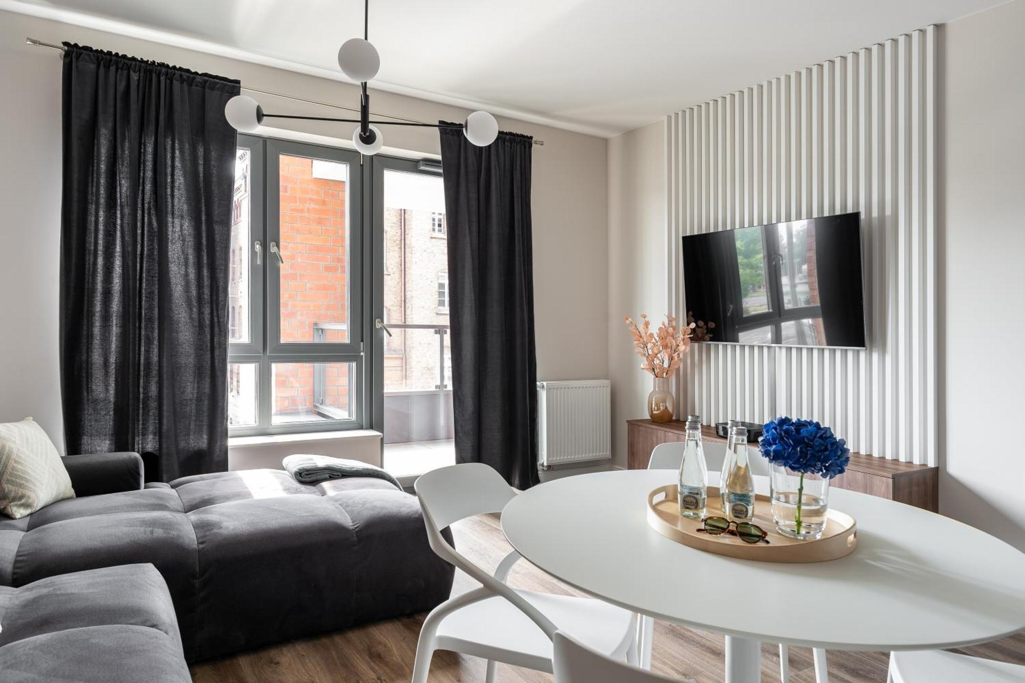 Scala 60C City Center Apartments With Parking By Lion Apartments กดัญสก์ ภายนอก รูปภาพ