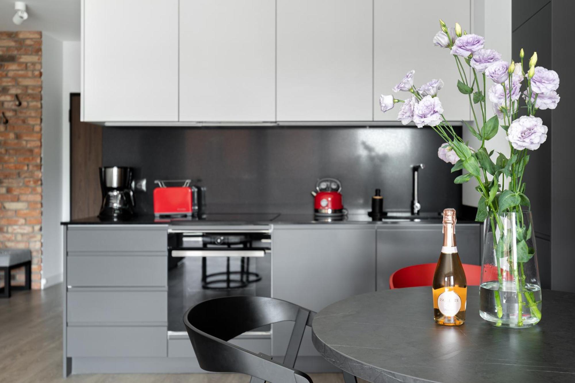Scala 60C City Center Apartments With Parking By Lion Apartments กดัญสก์ ภายนอก รูปภาพ